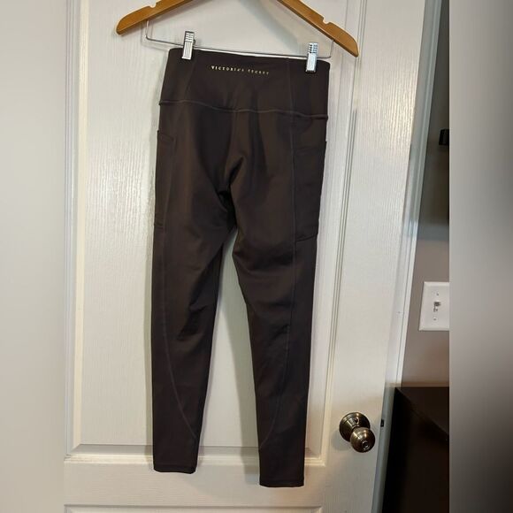 Victoria Secret purple Leggings Sz 4/170/66A pockets GUC - Picture 2 of 12